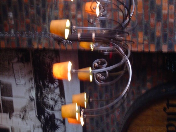 restaurants: Dros Restaurant & Wine Cellar